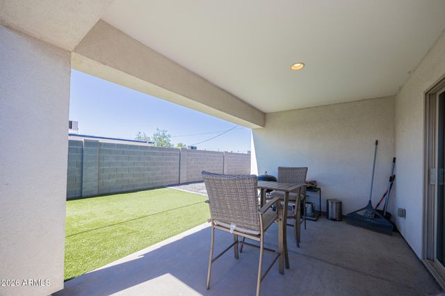 2547 E ILLINI Street, Phoenix, AZ 85040