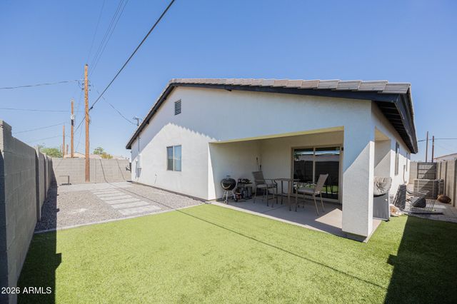 2547 E ILLINI Street, Phoenix, AZ 85040
