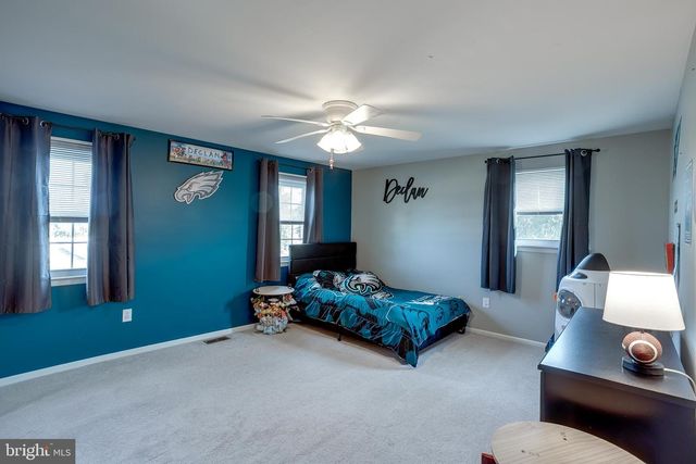 81 MASSEY DR, Sewell, NJ 08080