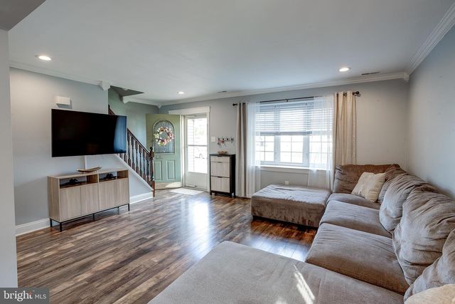 81 MASSEY DR, Sewell, NJ 08080