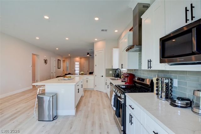 5534 Stormy Night Court, Las Vegas, NV 89120