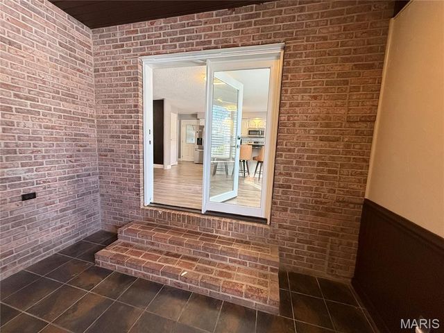 11725 Fairway Circle Drive, Dexter, MO 63841