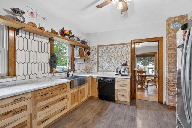 805 1st Center Avenue, Brodhead, WI 53520