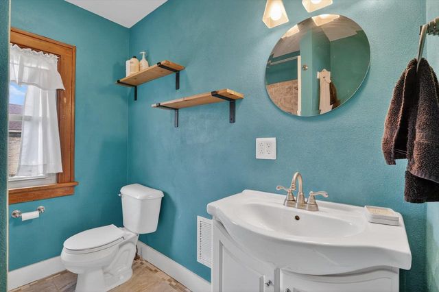 805 1st Center Avenue, Brodhead, WI 53520