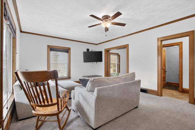 805 1st Center Avenue, Brodhead, WI 53520