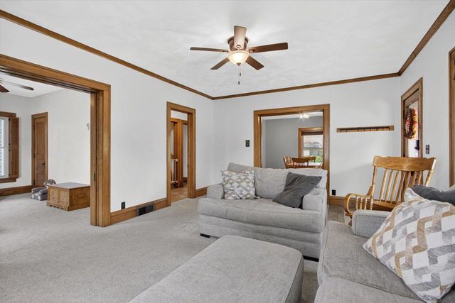 805 1st Center Avenue, Brodhead, WI 53520