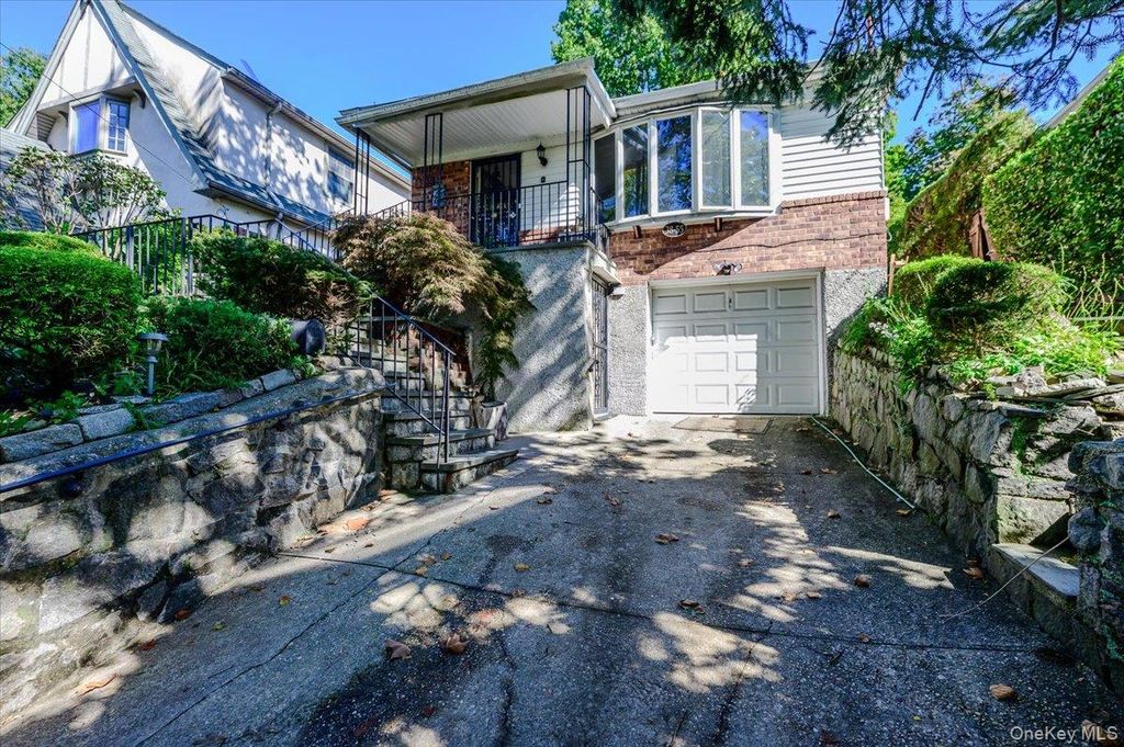 3855 Douglaston Parkway, Douglaston, NY 11363 — photo 2