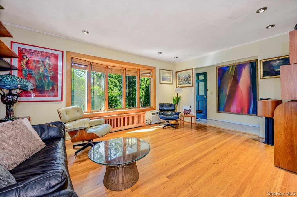 3855 Douglaston Parkway, Douglaston, NY 11363 — photo 5