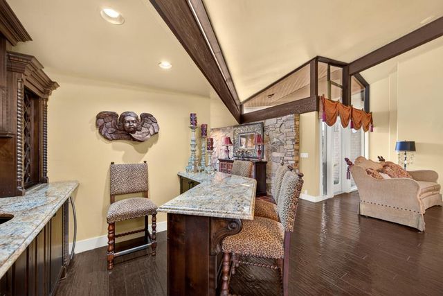 15068 Lago Dr, Rancho Murieta, CA 95683