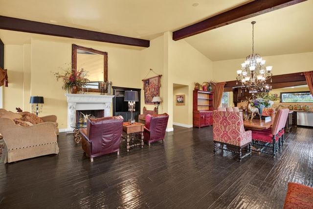 15068 Lago Dr, Rancho Murieta, CA 95683