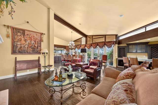 15068 Lago Dr, Rancho Murieta, CA 95683