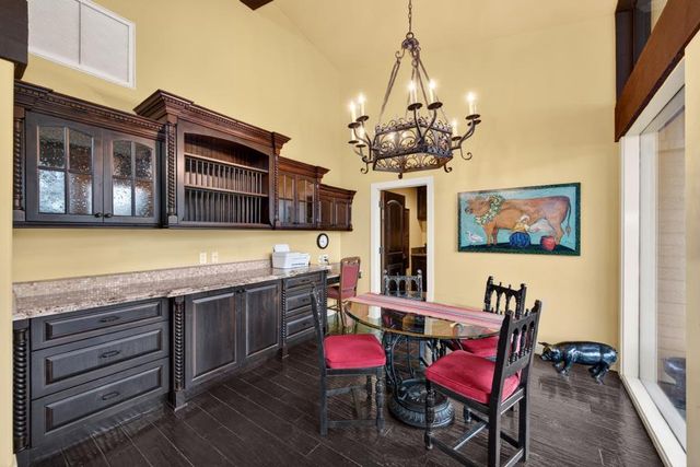 15068 Lago Dr, Rancho Murieta, CA 95683