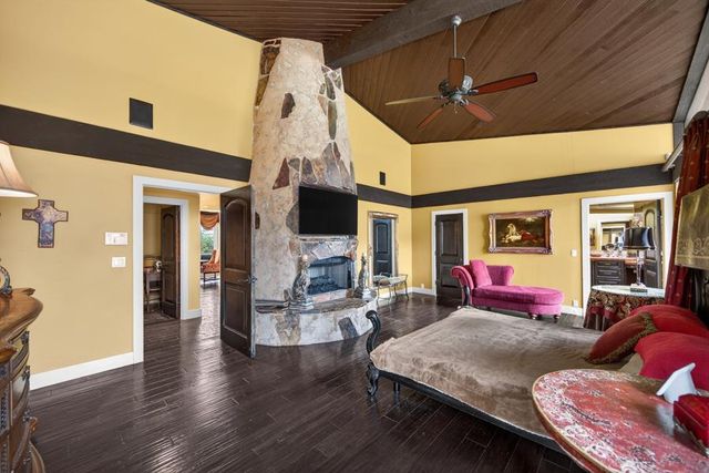 15068 Lago Dr, Rancho Murieta, CA 95683