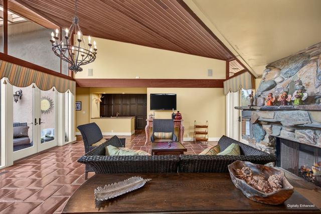 15068 Lago Dr, Rancho Murieta, CA 95683