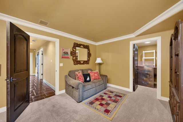 15068 Lago Dr, Rancho Murieta, CA 95683