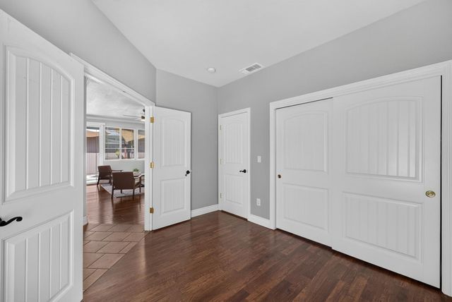 5345 Jade Creek Way, Elk Grove, CA 95758