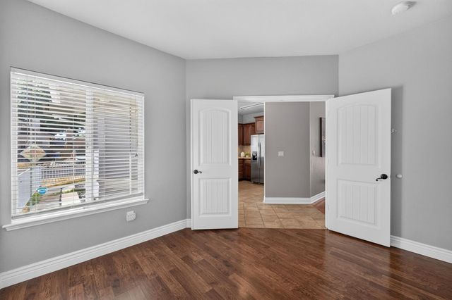 5345 Jade Creek Way, Elk Grove, CA 95758