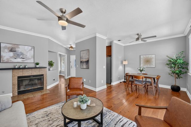 5345 Jade Creek Way, Elk Grove, CA 95758