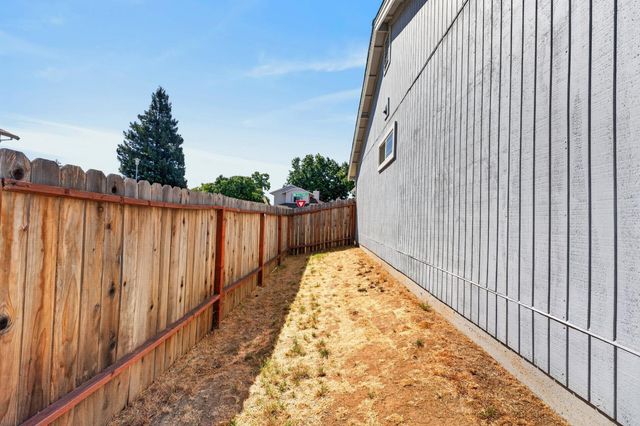 5345 Jade Creek Way, Elk Grove, CA 95758