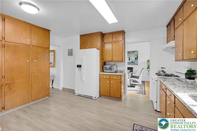 1118 North 28th Street, South Whitehall Twp, PA 18104