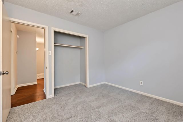 2011 Broken Arrow Dr., North Little Rock, AR 72118