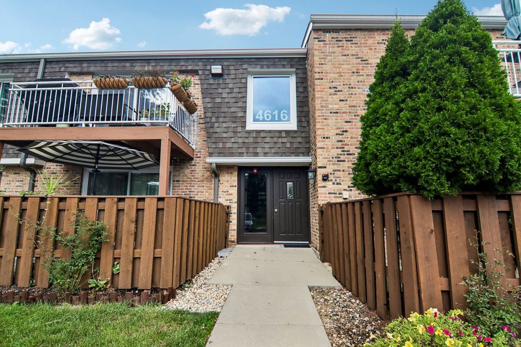 4616 Kings Walk Drive 1C, Rolling Meadows, IL 60008 — photo 5