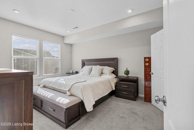 133 Harvest Pt Way, Mt Washington, KY 40047