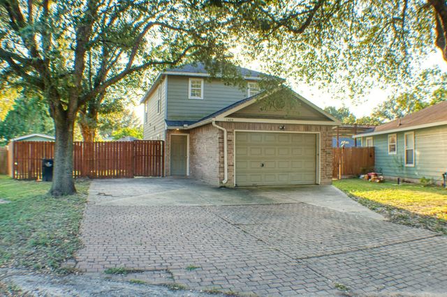 1622 Dove Run, Brookshire, TX 77423