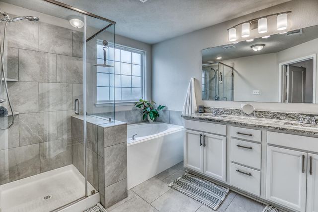 1016 Old Vine Rd Road, Brenham, TX 77833