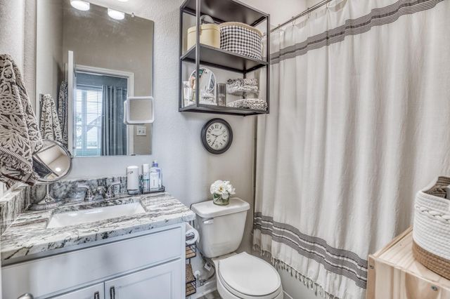 1016 Old Vine Rd Road, Brenham, TX 77833