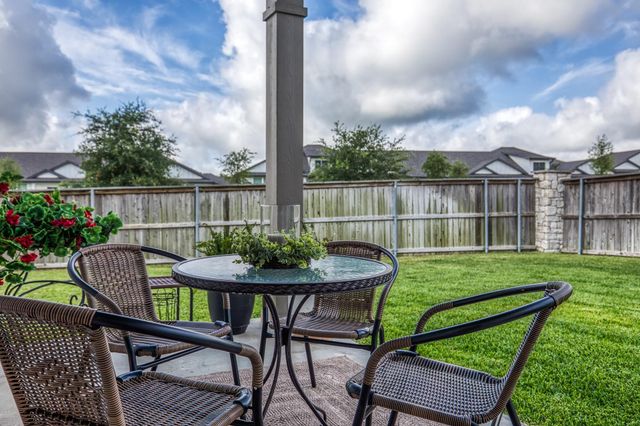 1016 Old Vine Rd Road, Brenham, TX 77833