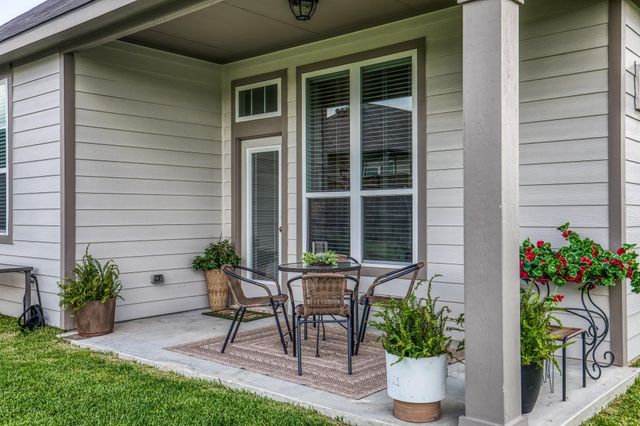 1016 Old Vine Rd Road, Brenham, TX 77833