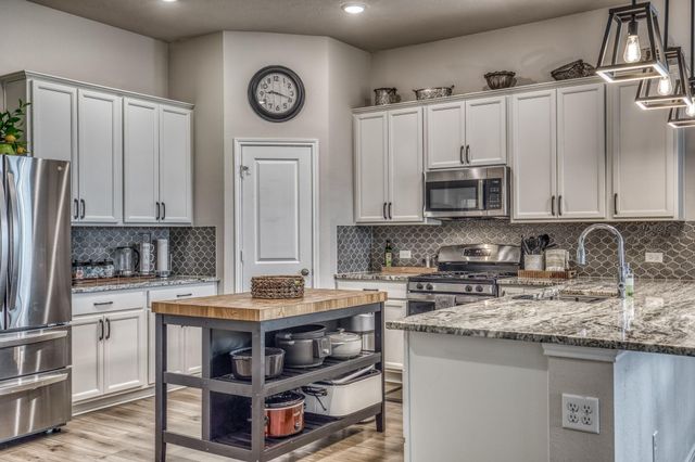 1016 Old Vine Rd Road, Brenham, TX 77833
