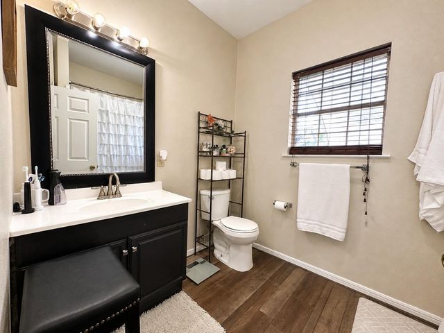 322 N Resident, Wharton, TX 77488