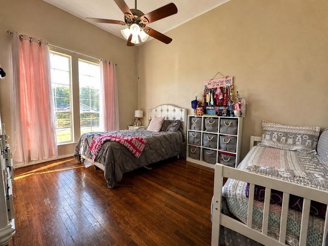 322 N Resident, Wharton, TX 77488