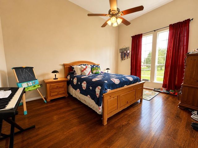 322 N Resident, Wharton, TX 77488