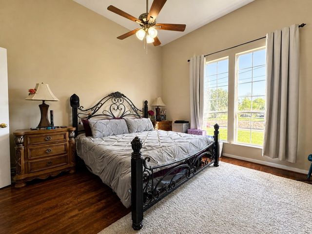 322 N Resident, Wharton, TX 77488