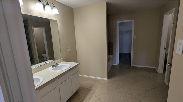 1029 Magnolia Lane, Cedar Hill, TX 75104