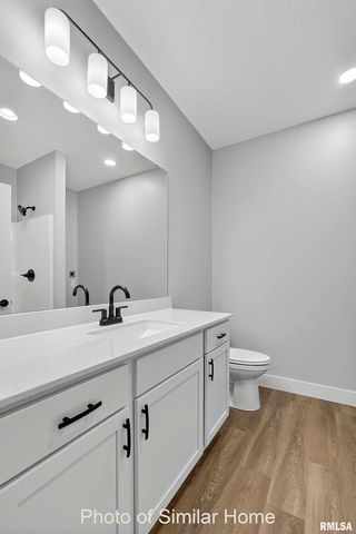 412 N 2ND Avenue, Eldridge, IA 52748