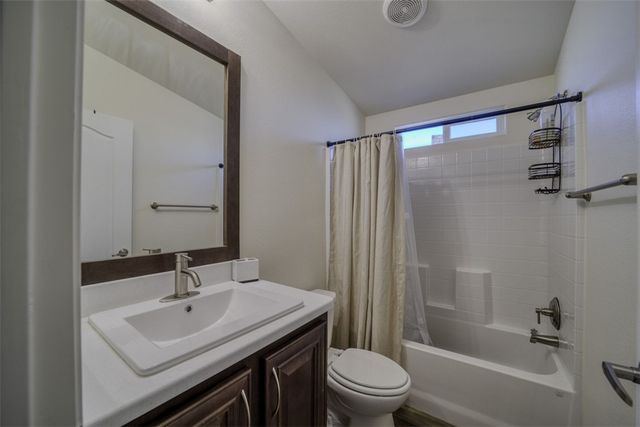 437 Coral Reef Drive, Bullhead City, AZ 86442