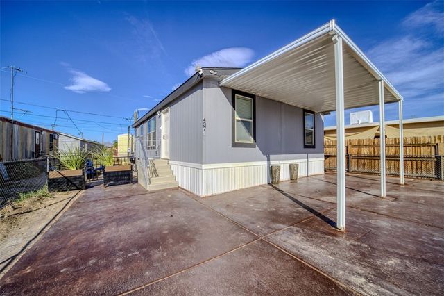 437 Coral Reef Drive, Bullhead City, AZ 86442