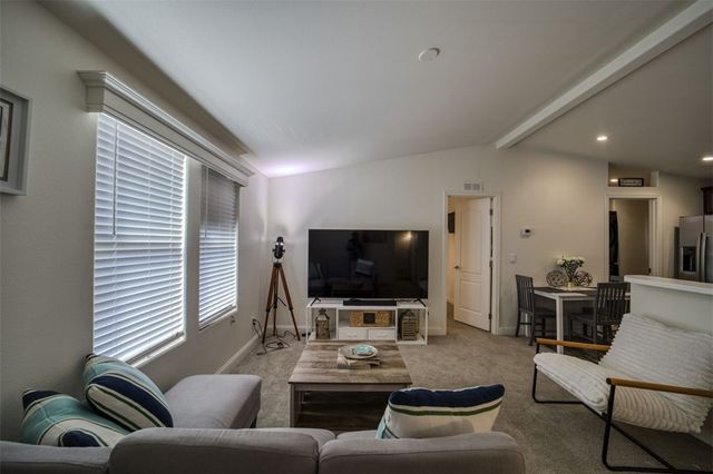 437 Coral Reef Drive, Bullhead City, AZ 86442