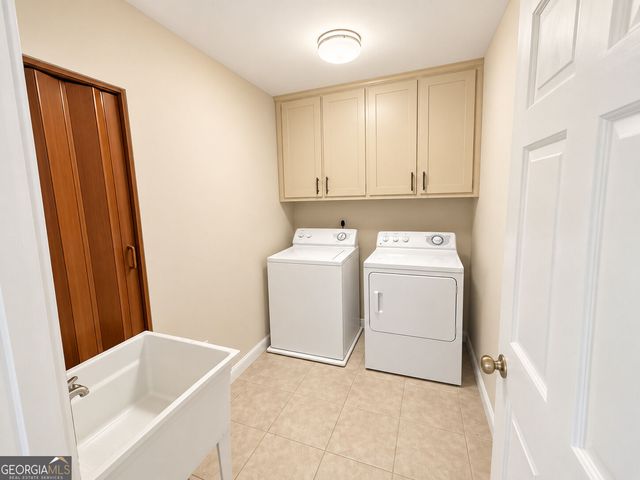 1826 Hermitage Place, Decatur, GA 30033