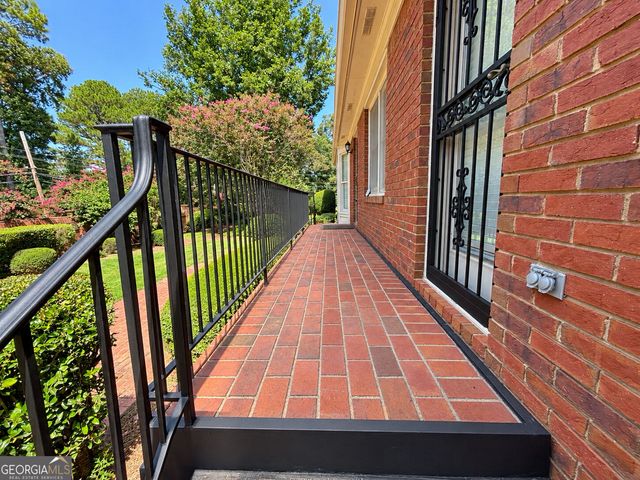 1826 Hermitage Place, Decatur, GA 30033