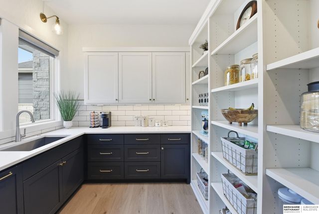29003 Mary Street, Valley, NE 68064