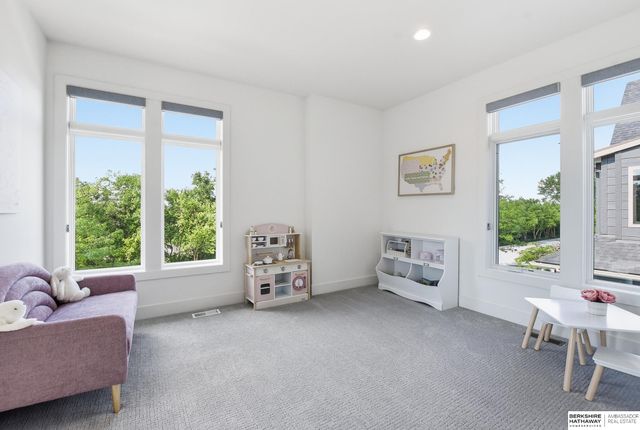 29003 Mary Street, Valley, NE 68064