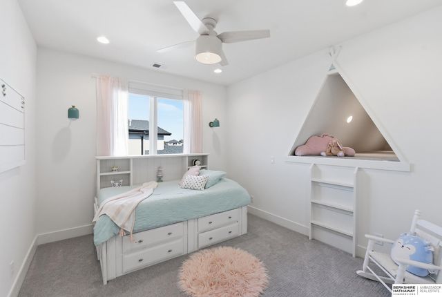 29003 Mary Street, Valley, NE 68064