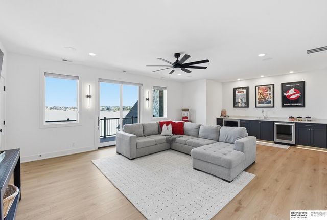 29003 Mary Street, Valley, NE 68064
