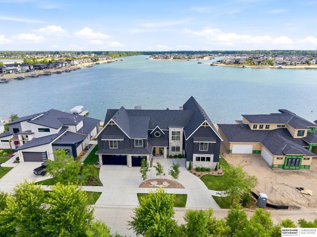 29003 Mary Street, Valley, NE 68064