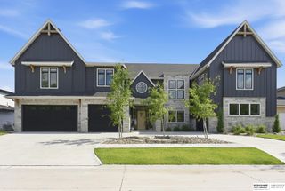 29003 Mary Street, Valley, NE 68064